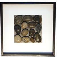 River Rock Vitrine Kunst von WoodstockBoutique