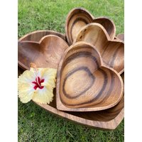 Akazienholz 7Er Set | Herz Design Mutterschale Mit 4 Vorlegebesteck Und Besteck Handgefertigte Schalen Salatschüssel Pasta Schüssel Servier von WoodwareandCo