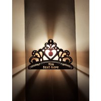 Prinzessin Krone Nachtlicht Mädchenzimmer Tiara Motivlicht Holz Nachtleuchten Baby Kinderzimmer Lampe Shower Geschenke Idee Prinzessin Krone Nachtlicht Mädchenzimmer Tiara Motivlicht Holz Nachtleuchten Baby Kinderzimmer Lampe Shower Geschenke Idee von WoodyCraftLV