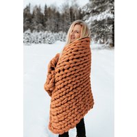 Grobstrick-Decke Aus Bio-Merinowolle - Weich Und Warm, Geschenk Zum Muttertag von WoolArtDesign