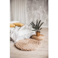 Handgestrickter Teppich, Wollteppich, Kreis Akzent Schlafzimmer Wohnzimmer Teppich von WoolArtDesign
