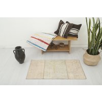 70x120, Verblasste Fußmatte, Handgemachter Teppich, Kleiner Fußmatte Wolle, Weiche Pastell Türmatte, 2x4 Mini 2691 von WoolRugsTR