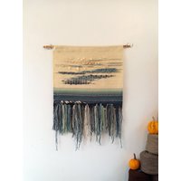 Boho Gewebte Wandbehang in Weiß Und Grau, Handgemachte Wolle Wandbehang, Natürliche Weiße Wandteppich, Einzigartige Handgefertigte Boho Gewebte Wandbehang in Weiß Und Grau, Handgemachte Wolle Wandbehang, Natürliche Weiße Wandteppich, Einzigartige Handgefertigte von Wooldorfino