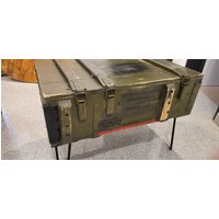 Couchtisch Militär von WooniDE