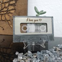 Personalisierte Vintage Kassette Mit Scannbarem Spotify-Link-Qr-Code von WorkShopIdeasUA