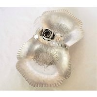 Continental Silberlook Gehämmerte Aluminium 9 1/2 X 6" Doppel-Well Chrysantheme Servierschale #754 von WorkWorthDoingLLC