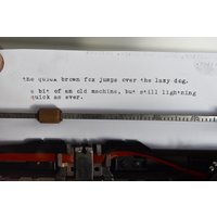 Professionell Gewartete - Seltene Triumph Durabel Schreibmaschine Funktioniert Perfekt Professionell Gewartete - Seltene Triumph Durabel Schreibmaschine Funktioniert Perfekt von WorkingTypewriters