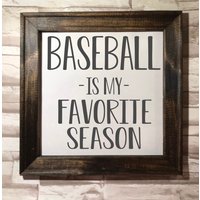 Baseball Ist Meine Lieblingsjahreszeit Gerahmte Leinwand - Wohnkultur von WorksofPanglossian