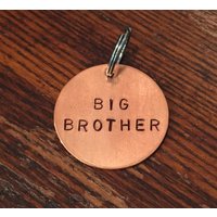 Big Brother Handgestempelte Haustiermarke - Kupfer, Messing Oder Aluminium von WowieGoods