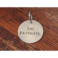 "Handgestempelte Haustiermarke - "Die Liebste" Hunde-/Katzenmarke." von WowieGoods