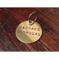 Müllentsorgung Haustiermarke - Lustiger Handgestempelter Hund Oder Katze Id von WowieGoods