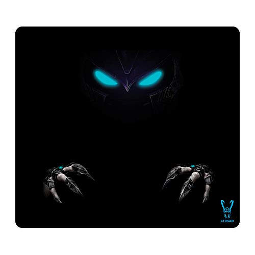 Woxter Stinger Mouse Pad 1A - Mikrofaser-Mauspad (Abriebfest, Leuchtkanten im Dunkeln) - Größe S, 28 x 25 cm von Woxter