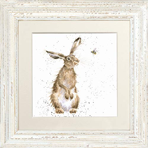 Wrendale Designs The Hare and the Bee Gerahmtes Bild in verschiedenen Rahmenfarben (weiß) von Wrendale Designs