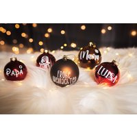 Weihnachtskugel Aufkleber Beschrifte Deine Kugeln Mit Deinem Wunschtext , Etiketten, Aufkleber, Christbaumschmuck Weihnachtskugel Aufkleber Beschrifte Deine Kugeln Mit Deinem Wunschtext , Etiketten, Aufkleber, Christbaumschmuck von Wunschsticker