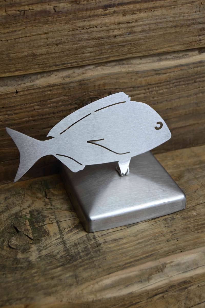 Dorade mit Zierkappe Dorade mit Zierkappe von Wupperkotten