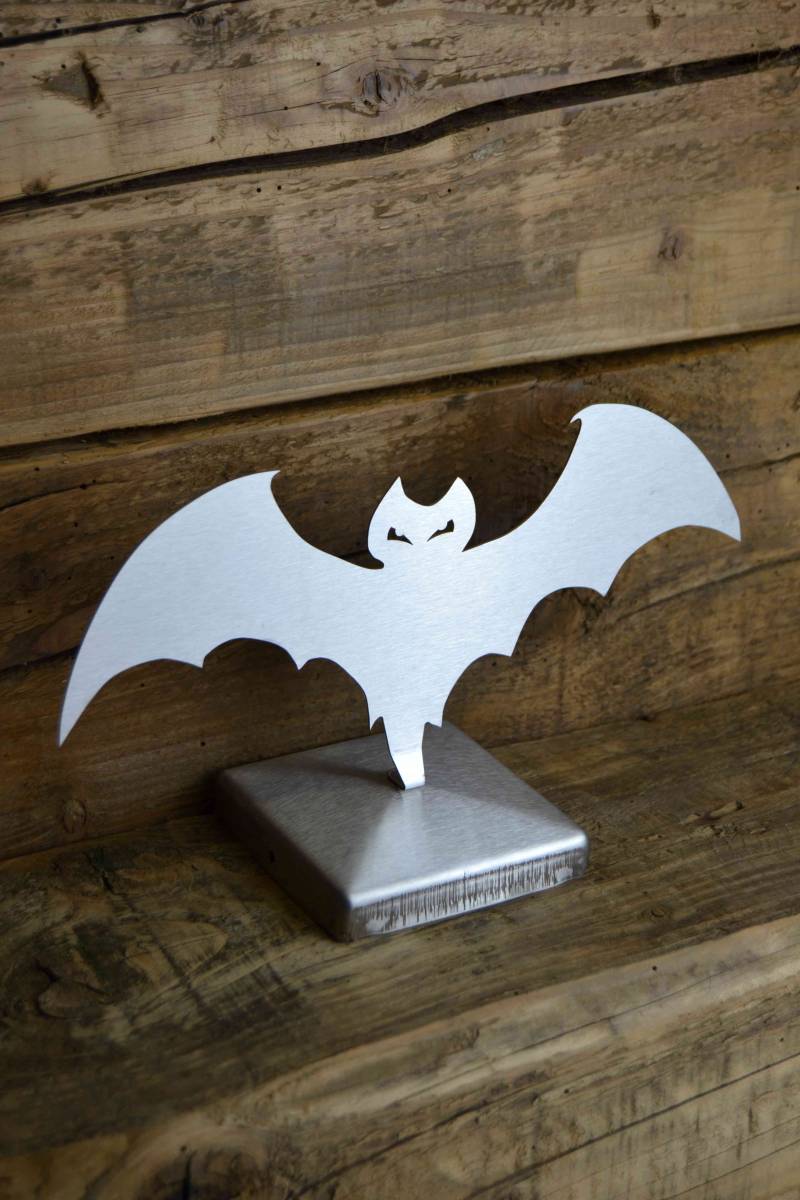 Fledermaus "Friedl" mit Zierkappe Fledermaus "Friedl" mit Zierkappe von Wupperkotten