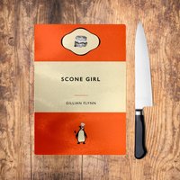 Scone Girl Comedy Schneidebrett. Gillian Flynn Gone Geschenk. Liebhaber. Nachmittagstee Liebhaber Lesergeschenk von WutheringWrites