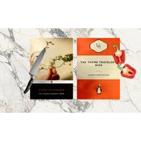 The Thyme Traveler Es Wife Buchhülle Schneidebrett. Audrey Niffenegger Die Zeitreisende Frau Moderne Literatur Geschenk. Kräuterliebe Brett von WutheringWrites