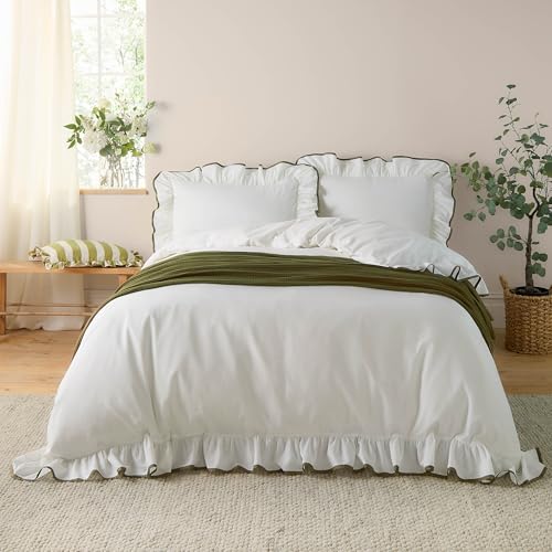 Wylder Nature Blusen-Bettwäsche-Set aus Baumwolle mit Rüschen – Olivgrün – King-Size-Bett Wylder Nature Blusen-Bettwäsche-Set aus Baumwolle mit Rüschen – Olivgrün – King-Size-Bett von Wylder Nature