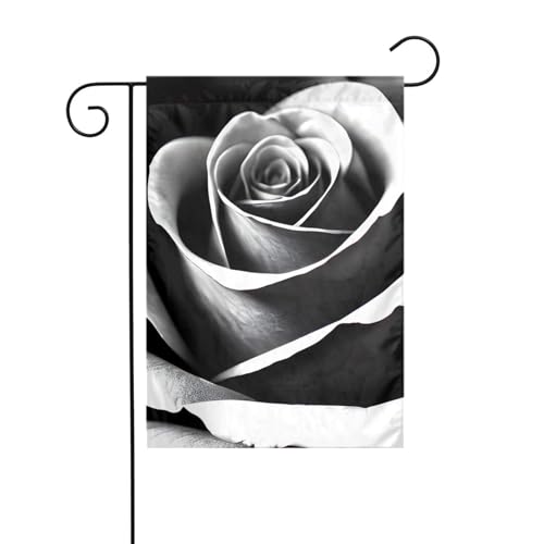 XBKGOHA Gartenflaggenmast mit schwarz-weißen Rosen, Dekoration, modisch, 30,5 x 45,7 cm von XBKGOHA