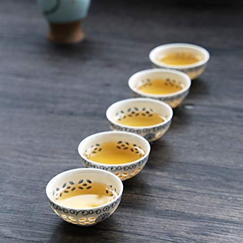 XCHJY 6 Sets Chinese Ceramic Cups Fisch Cups blau und weiß Teekanne Kleine Porzellan-Teeschale Teetasse Teaset Zubehör Getränk Trinkgefäße (Color : B6pcs 35ml) von XCHJY