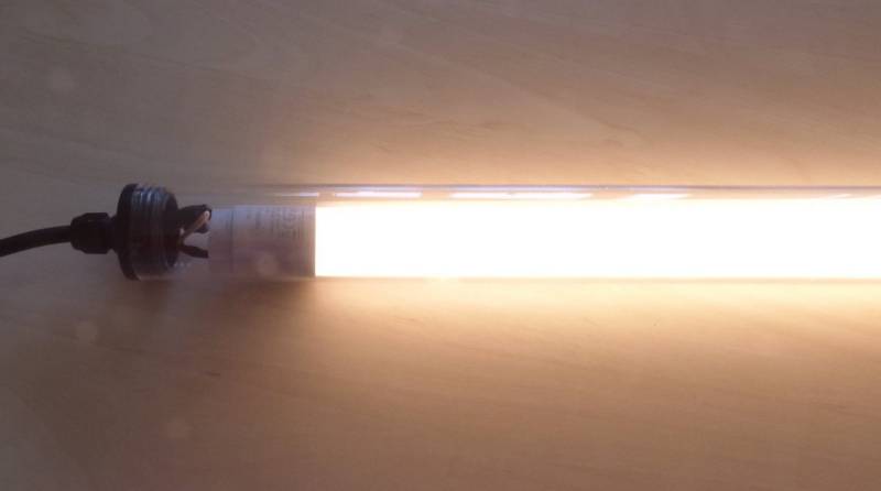 XENON LED Außen-Wandleuchte LED Gabionen Leuchte Kunststoff-Röhre 123cm 18W Warm Weiß, LED Röhre T8, Xenon Warm Weiß von XENON