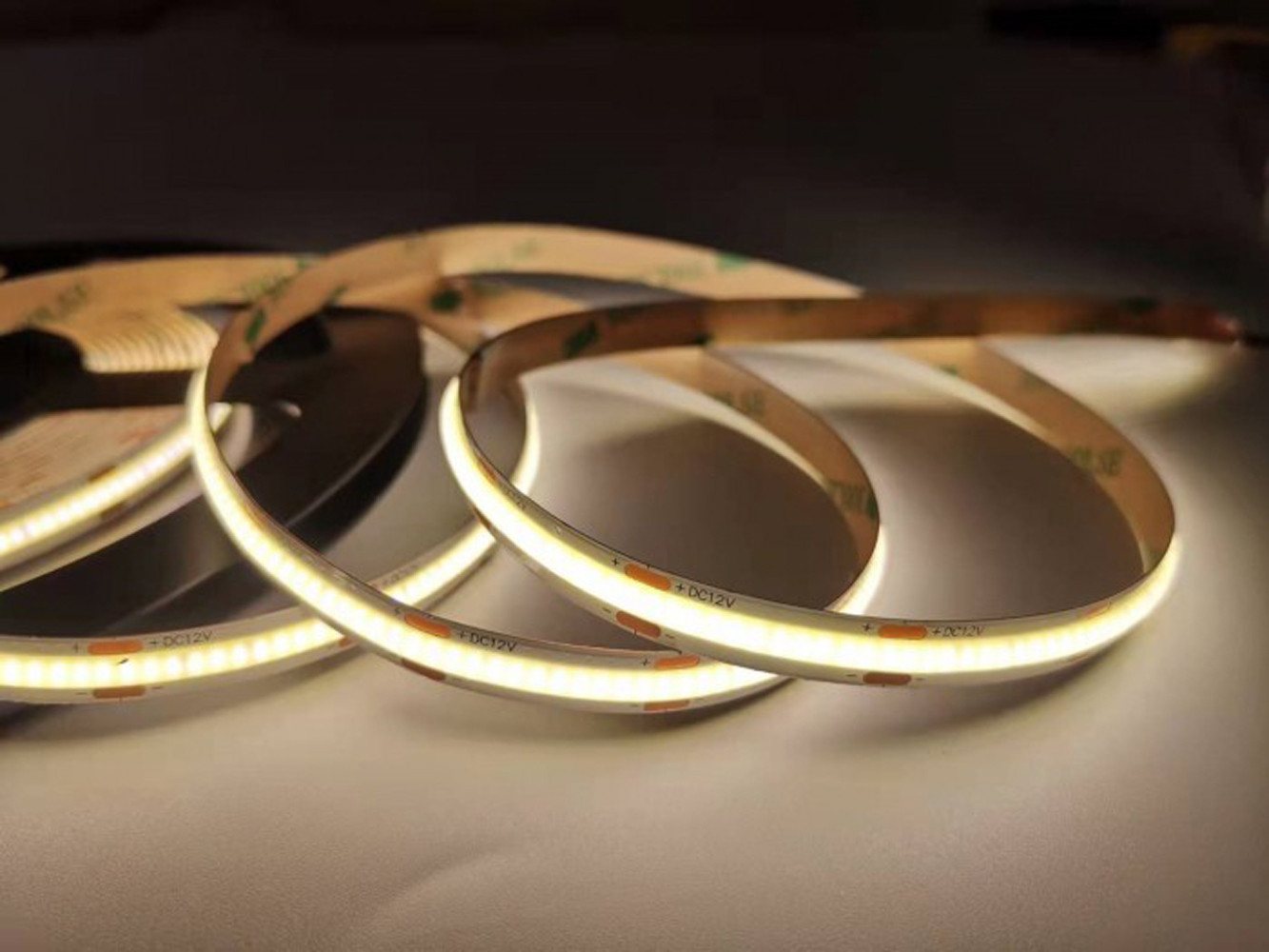 XENON LED Stripe 5055 LED Band COB LED 12Volt 5m 480LED/m IP20 Lichtfarbe Neutral Weiß XENON LED Stripe 5055 LED Band COB LED 12Volt 5m 480LED/m IP20 Lichtfarbe Neutral Weiß von XENON