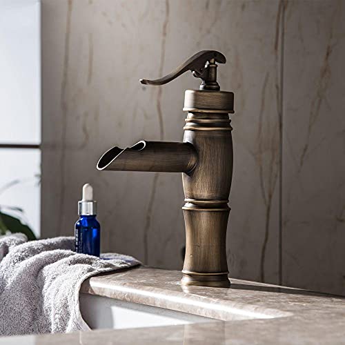 Klassiker antikes Messing -Badezimmer Wasserhahn schnell offener Wasserhahn Arbeitsplatte Installationsbecken Wasserhahnquelle von XFLSDHGD