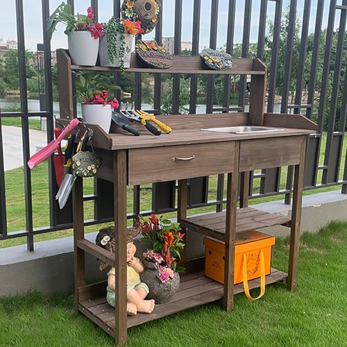 XGQXZWC Garten-Pflanztisch, Holzarbeitsplatz mit Abnehmbarem Edelstahlspülbecken, Offenen Regalen, Wetterfester Gartentisch-Arbeitsplatz mit Aufbewahrungsschubladen und Seitlichen Haken(Color:Wood) von XGQXZWC