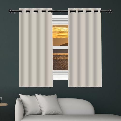 XIAOMEI Verdunklungsvorhänge 166 x 177 cm Thermo Vorhang Gegen Kälte Und Hitze Blickdicht Gardienen Schals Wohnzimmer/Ösenvorhang Vielen Farben Und Größen für Jedes Fenster, Beige von XIAOMEI