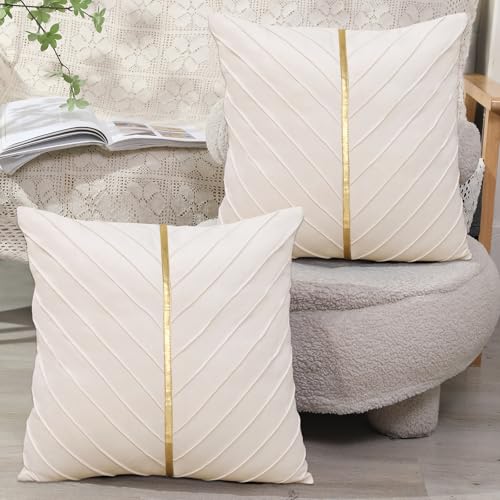 XIEJINJIA 2er Set Samt Kissenbezug mit Gold Leder Kissenhülle Sofakissen Dekorative Dekokissen Zierkissenbezüge für Couch Schlafsofa Wohnzimmer Schlafzimmer 45 x 45 cm Cremeweiß von XIEJINJIA