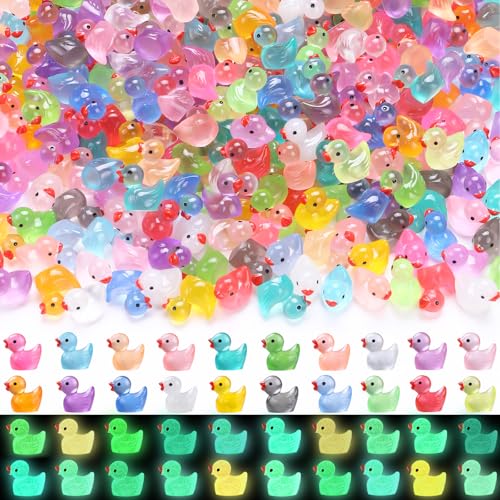 XIMISHOP 200 Stück Mini Leuchtend Enten Harz, 20 Farben Miniatur Ducks Kleine Figuren Bunte Tiere Enten für Dekoration Aquarium Miniaturgarten Puppenhaus Handwerk Landschaftsgärten, Bonsai, Fischbecke XIMISHOP 200 Stück Mini Leuchtend Enten Harz, 20 Farben Miniatur Ducks Kleine Figuren Bunte Tiere Enten für Dekoration Aquarium Miniaturgarten Puppenhaus Handwerk Landschaftsgärten, Bonsai, Fischbecke von XIMISHOP
