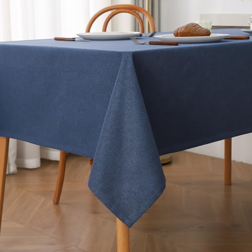 Tischdecke Abwaschbar Tischwäsche, Wasserabweisend Tischtuch Aus Polyester Mit Lotuseffekt Für Esszimmer, Garten, Party, Hochzeiten Oder Haushalt (130 x 180 cm,Dunkelblau) von XNSHUN