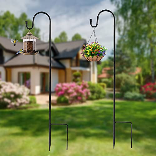 XRR Hirtenstab Haken, 2er 120cm verstellbare Metall Gartenpfähle Shepherds Crooks für Gartenbeleuchtung, rostbeständig Shepherds Crook Hook für Vogelhäuschen/Laternen/Hochzeiten Pflanzkörbe (Schwarz) von XRR