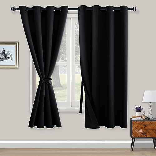 XWZO Blickdichte Vorhänge Verdunklungsvorhänge mit Ösen 2 Stücke Gardienen mit Raffhalter Lichtundurchlässige Vorhänge für Schlafzimmer,WonhzimmerBüro, 160x132 cm, Schwarz XWZO Blickdichte Vorhänge Verdunklungsvorhänge mit Ösen 2 Stücke Gardienen mit Raffhalter Lichtundurchlässige Vorhänge für Schlafzimmer,WonhzimmerBüro, 160x132 cm, Schwarz von XWZO