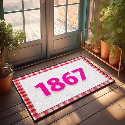 XYBH Hinterhof-Bar-Dekoration, das Jahr 1867 ist auf einem rot-weiß karierten Hintergrund abgebildet. Fußmatte Bauernhaus Badezimmerteppich Sommer Bodenmatte (40 x 60 cm) von XYBH