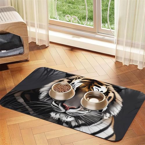 Tiger at Rest Haustier-Tischset, saugfähig, Leder, 30 x 45 cm, schönes Design, Katzen- und Hundenapfmatte, tragbare Aufbewahrung Tiger at Rest Haustier-Tischset, saugfähig, Leder, 30 x 45 cm, schönes Design, Katzen- und Hundenapfmatte, tragbare Aufbewahrung von XZDZWK