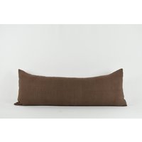 Juliet Brown Langes Lumbales - Dunkles Leinen-Kissen Herbst-Kissen Frühlings-Kissen Festes Kissen von XasminInteriorsShop
