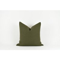 Juliet Olive - Kissenbezug Aus Gewebter Baumwolle Olive von XasminInteriorsShop