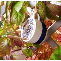 Futterplatz Futtertasse Vogelfutter Winterfütterung Futterstelle Vogelhaus #1307763502 Futterplatz Futtertasse Vogelfutter Winterfütterung Futterstelle Vogelhaus #1307763502 von XaversFactory