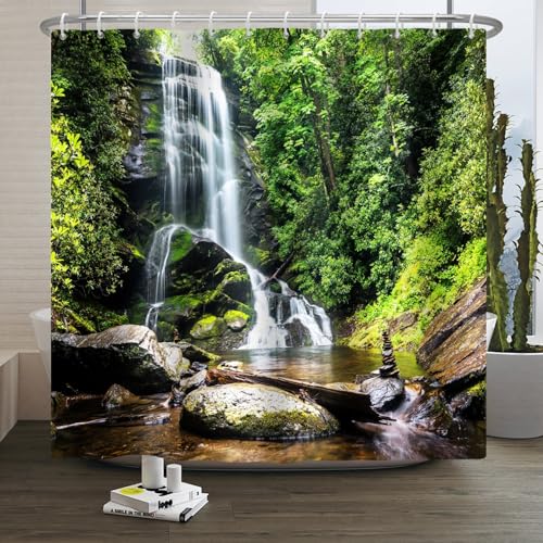 Xiaoterna Natur Duschvorhang Frühling Wasserfall Bad Vorhang Tropischer Dschungel Grüne Waldlandschaft Moos Stone River Waschbarer Duschvorhang Wasserdicht Badezimmer Dekoration 240x180cm von Xiaoterna