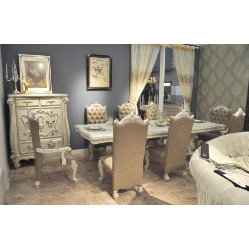 Altweiße Esszimmer Garnitur Großer Esstisch mit Leder Chesterfield Stühlen von Xl Moebel