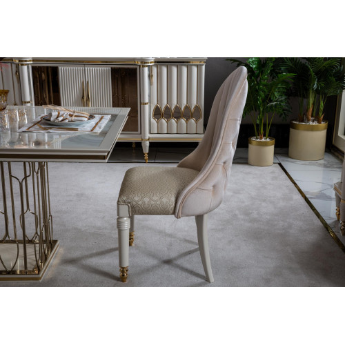 Beiger Chesterfield Polsterstuhl Luxuriöse Sitzmöbel Esszimmer Sitzer Beiger Chesterfield Polsterstuhl Luxuriöse Sitzmöbel Esszimmer Sitzer von Xl Moebel