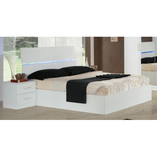Doppelbett Bett 2x Nachttische Holz Design Betten Modern Stil 3tlg. LED Licht Doppelbett Bett 2x Nachttische Holz Design Betten Modern Stil 3tlg. LED Licht von Xl Moebel