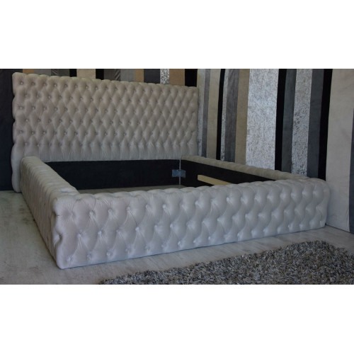 Elegantes Chesterfield Design Englisches Doppelbett in Beige - Betten mit zeitlosem Stil von Xl Moebel