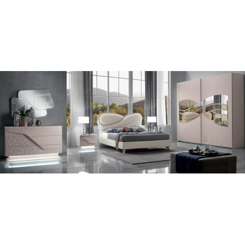 Garnitur Set 6tlg Schlafzimmer Bett Nachttisch Kleiderschrank Kommode Spiegel Garnitur Set 6tlg Schlafzimmer Bett Nachttisch Kleiderschrank Kommode Spiegel von Xl Moebel