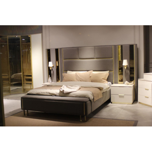 Luxus Schlafzimmer Set Bett + 2x Nachttische + Bank Design Möbel 4 tlg. Neu Luxus Schlafzimmer Set Bett + 2x Nachttische + Bank Design Möbel 4 tlg. Neu von Xl Moebel