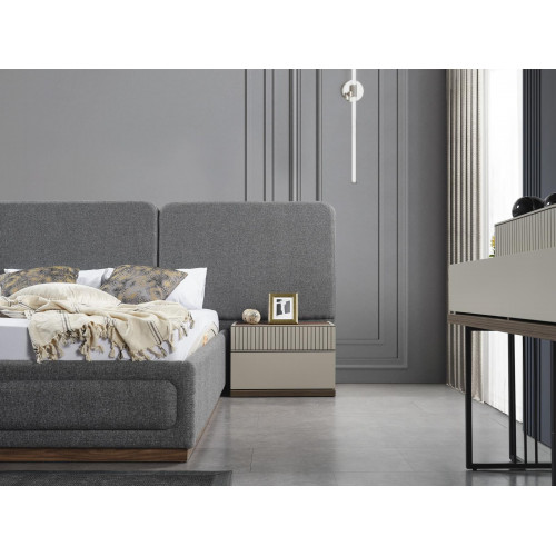 Nachttisch Design Tisch Möbel Nachttische Holz Schlafzimmer Beistelltisch Neu Nachttisch Design Tisch Möbel Nachttische Holz Schlafzimmer Beistelltisch Neu von Xl Moebel