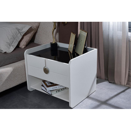 Weißer Nachttisch Designer Schlafzimmer Nachtkonsole Moderne Holz Möbel Weißer Nachttisch Designer Schlafzimmer Nachtkonsole Moderne Holz Möbel von Xl Moebel