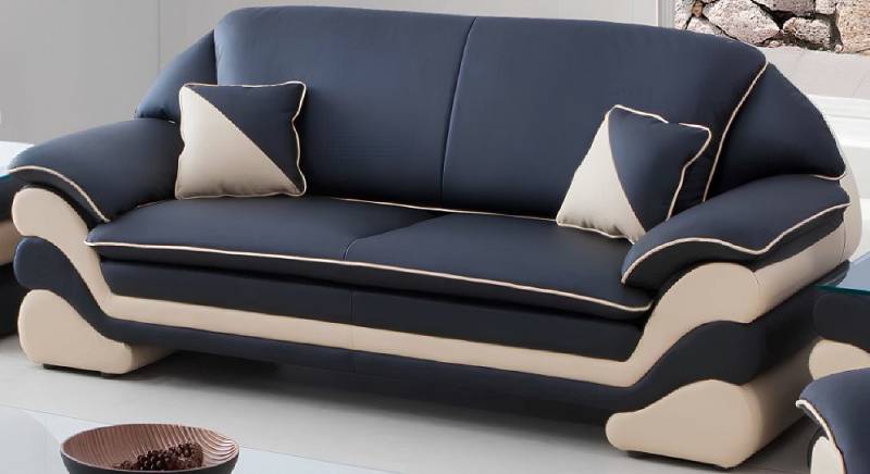 Xlmoebel 3-Sitzer Klassische Ledercouch mit 3 Sitzplätzen von Designer-Polstermöbeln, Hergestellt in Europa Xlmoebel 3-Sitzer Klassische Ledercouch mit 3 Sitzplätzen von Designer-Polstermöbeln, Hergestellt in Europa von Xlmoebel